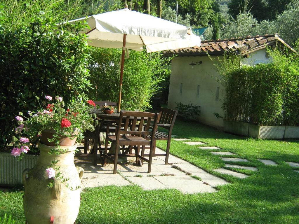 L'Arcadia Guest House Пиетрасанта Екстериор снимка