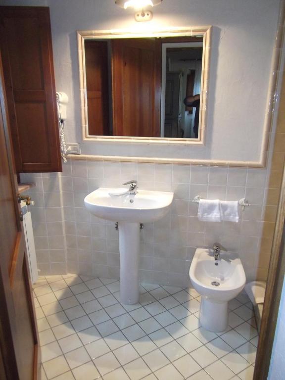 L'Arcadia Guest House Пиетрасанта Стая снимка