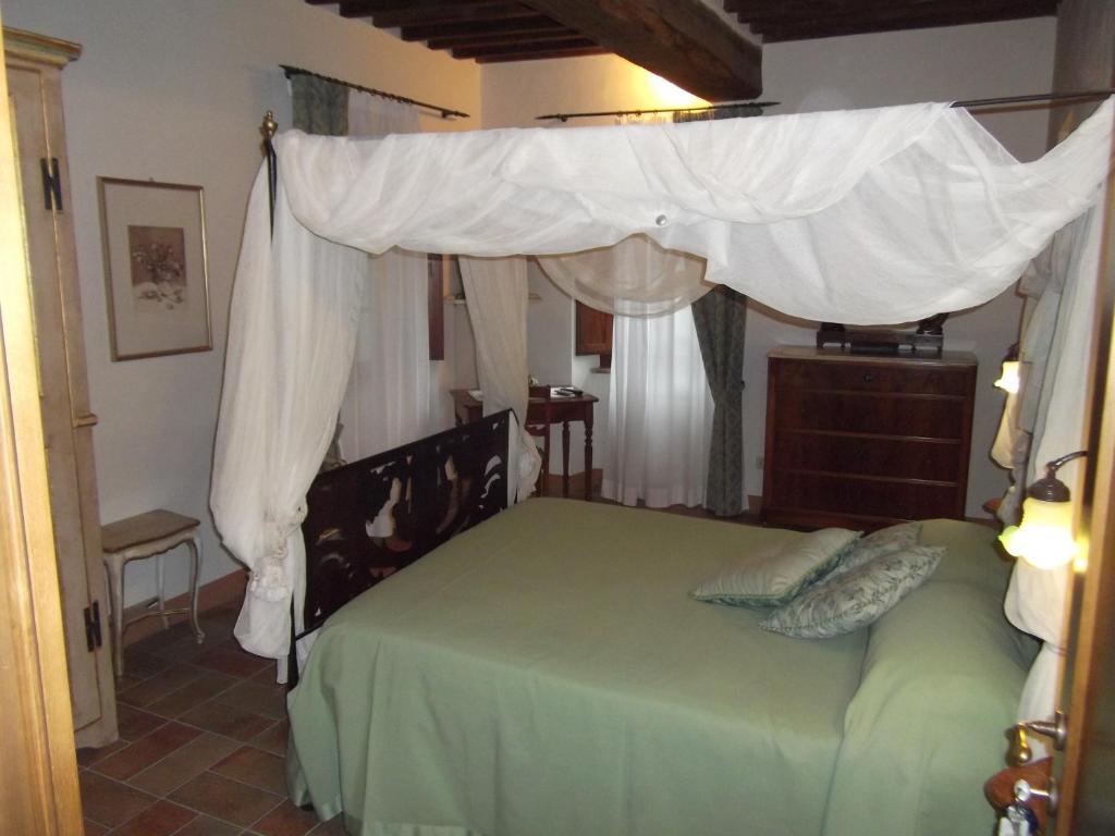 L'Arcadia Guest House Пиетрасанта Стая снимка